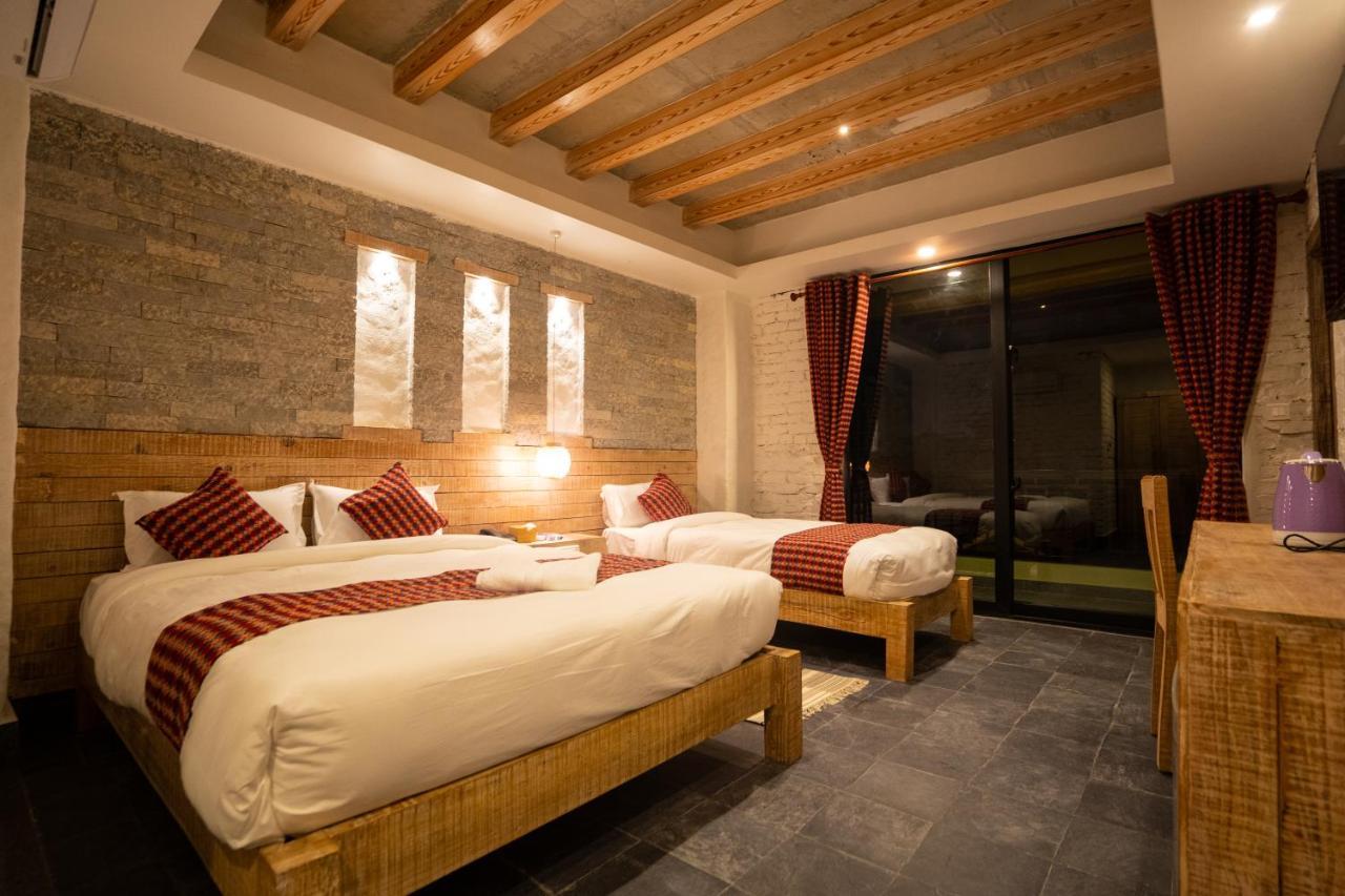 Hotel Mera Peak Private Limited Pokhara Esterno foto