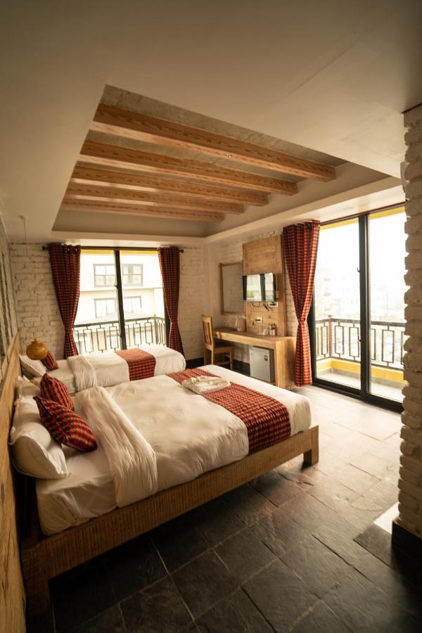 Hotel Mera Peak Private Limited Pokhara Esterno foto